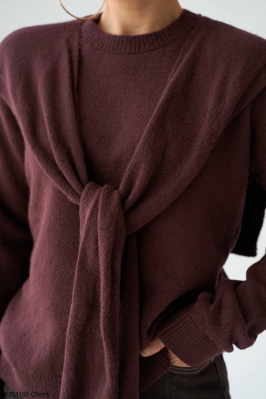 بلوزه باللون الخمري